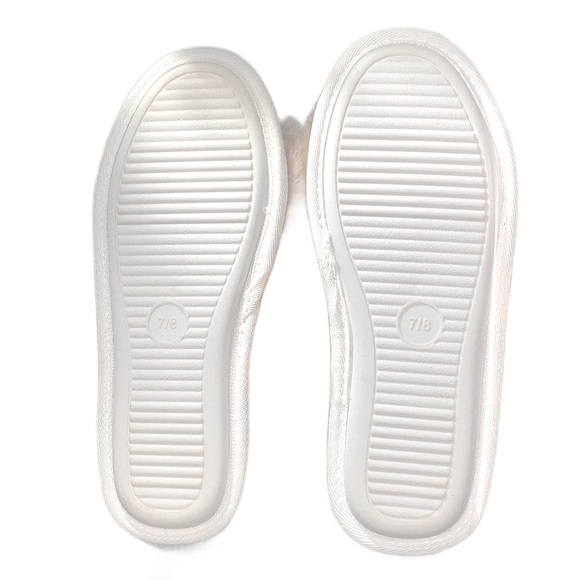 • Stars Above Slide Fluff Tan & Cream Slippers • - Picture 4 of 5